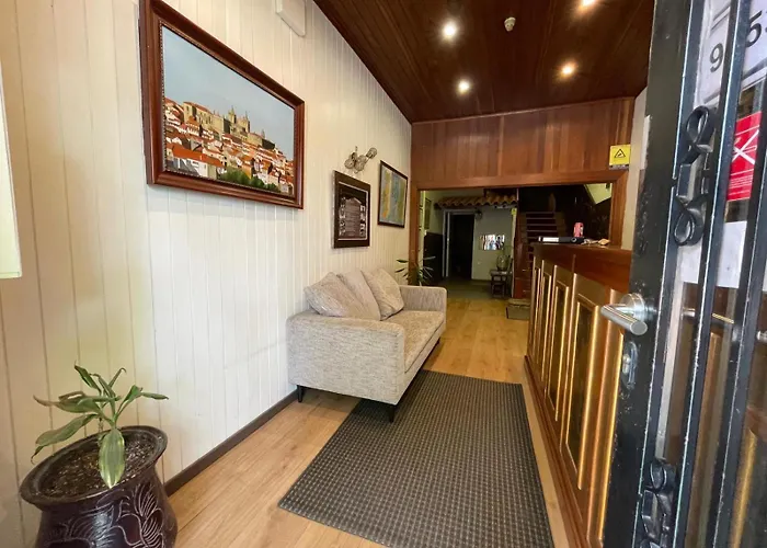 Residencial Dom Duarte Гостевой дом Визеу