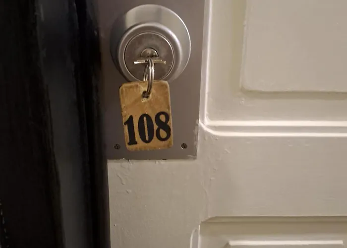 Residencial Dom Duarte Гостевой дом Визеу