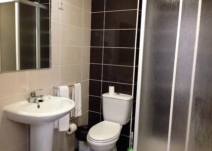 Residencial Dom Duarte Гостевой дом Визеу